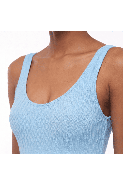 Camiseta de Lola Celeste